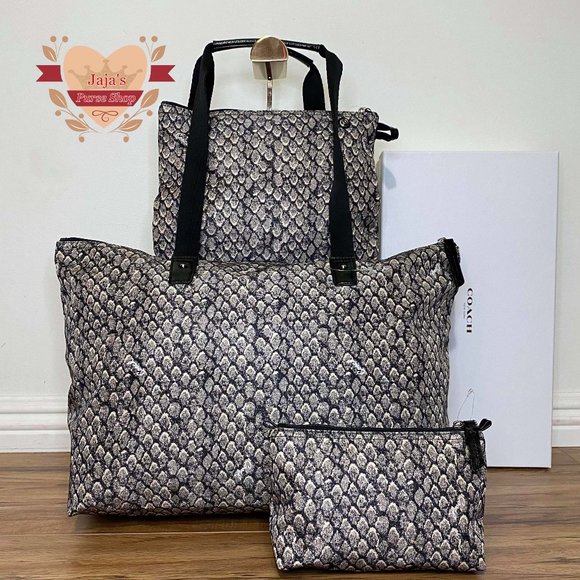 🖤Coach Nylon Bag, Snap Pouch & Cosmetic Pouch🖤 - Picture 2 of 16